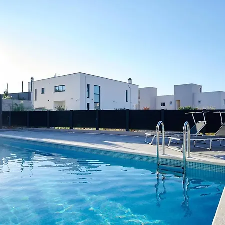 דירה Luxury Giovanni With Pool
